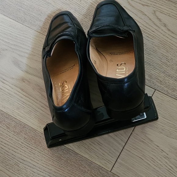 GRAVATI PER DAVIDS BLACK LEATHER SHOES   SIZE 7 M  fits like Canadian  7 1/2 - Picture 3 of 7